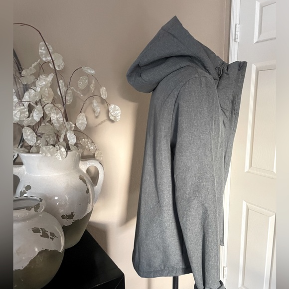 Champion hooded coat w/shearling - Picture 3 of 6